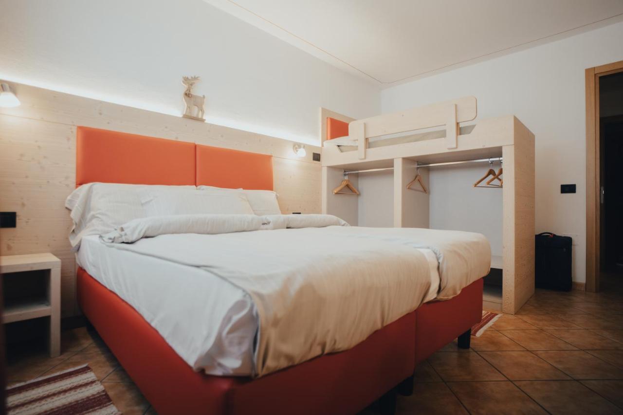 Hotel Bezzi Passo del Tonale Eksteriør billede